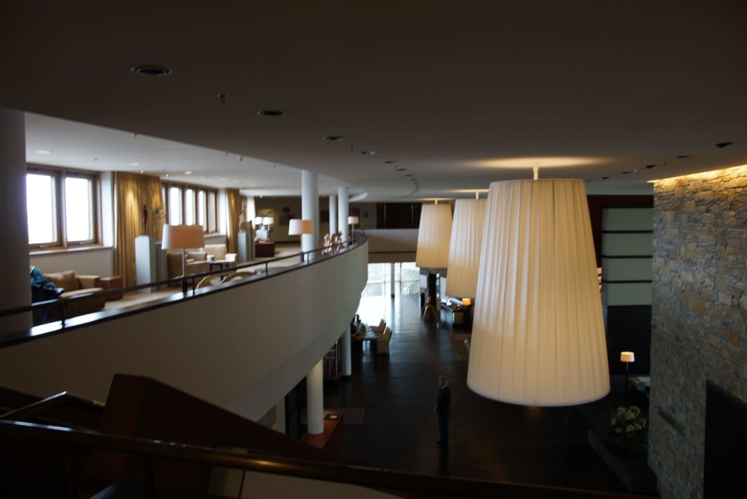 Eingangsbereich und 1.OG Kempinski Hotel Berchtesgaden