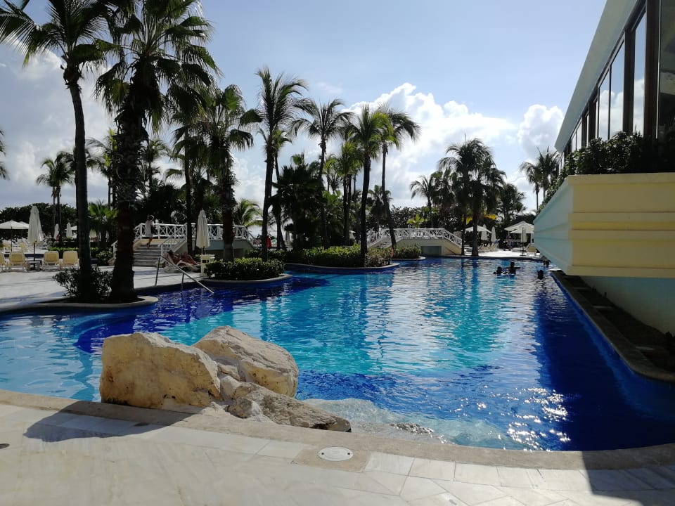 Pool Bahia Principe Luxury Akumal