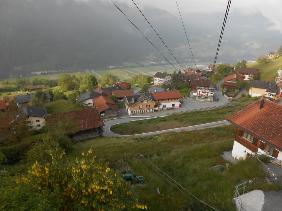 Gasthaus Alpina direkt neben der Seilbahn Gasthaus Alpina Fanas