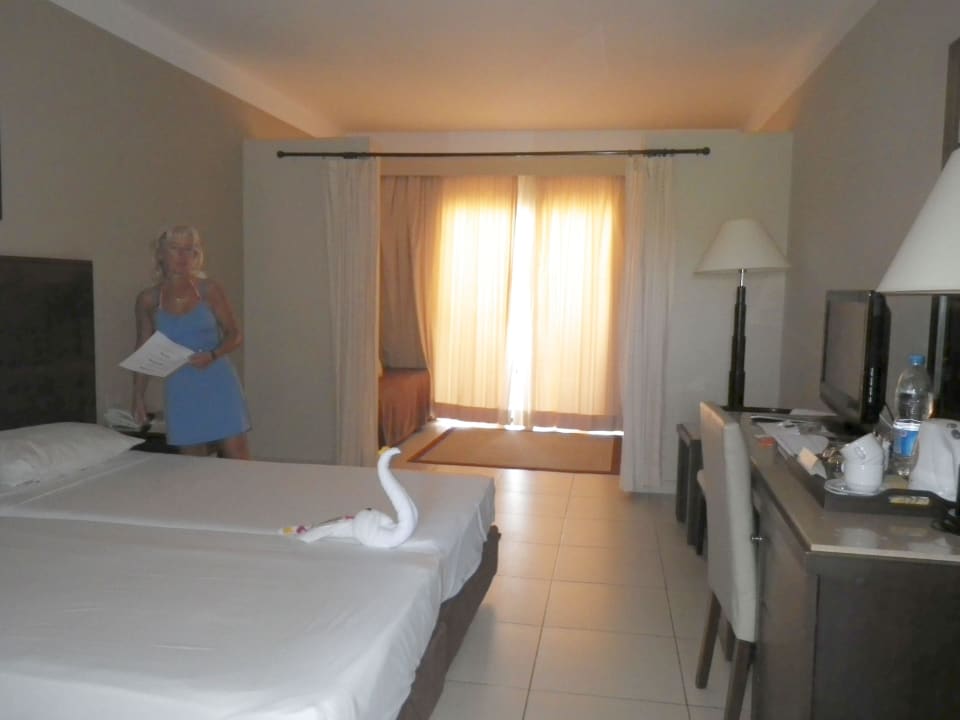 Unser Zimmer (624) bei Ankunft Jaz Dar EL Madina