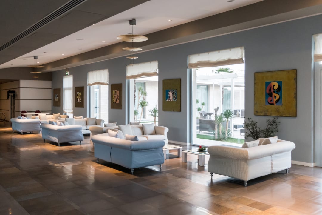 Lobby Regiohotel Manfredi