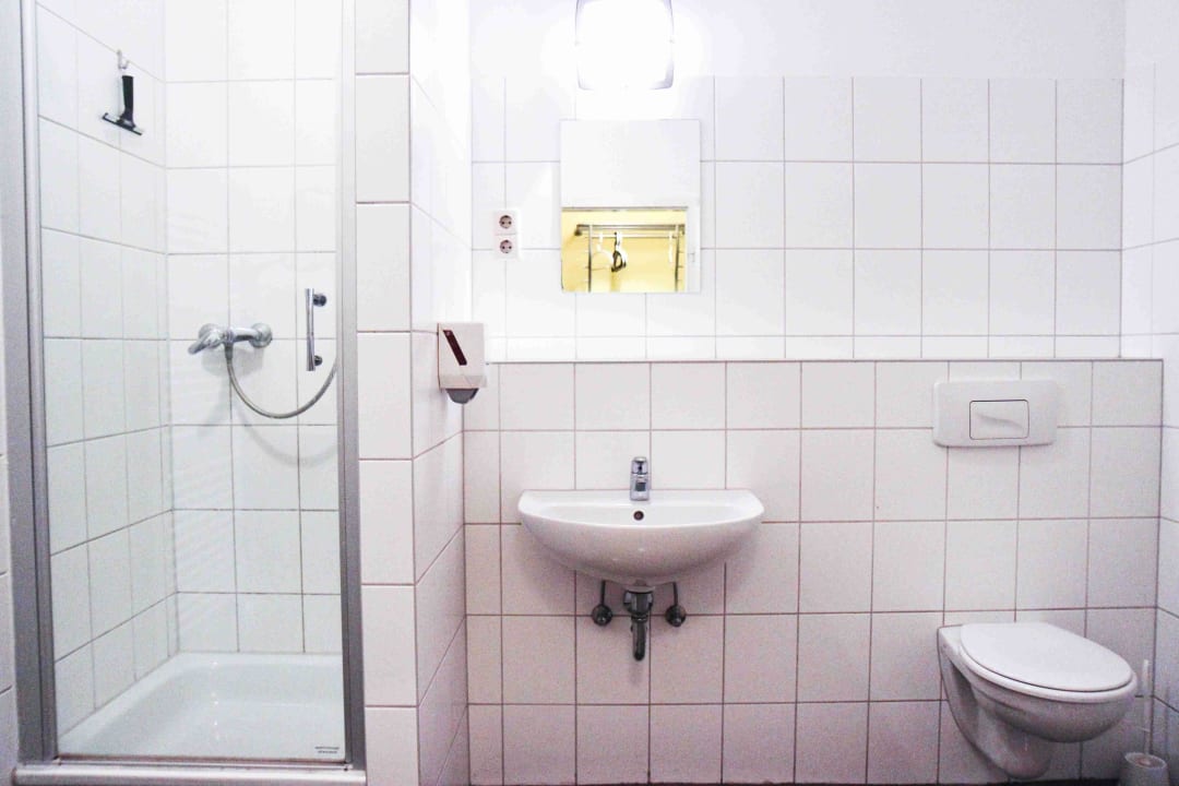 Bad Appartement Sunflower Hostel Berlin