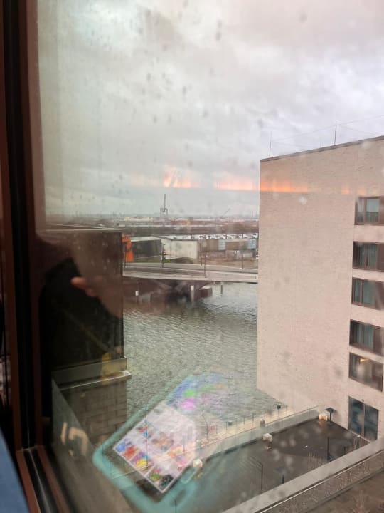Ausblick JUFA Hotel Hamburg HafenCity