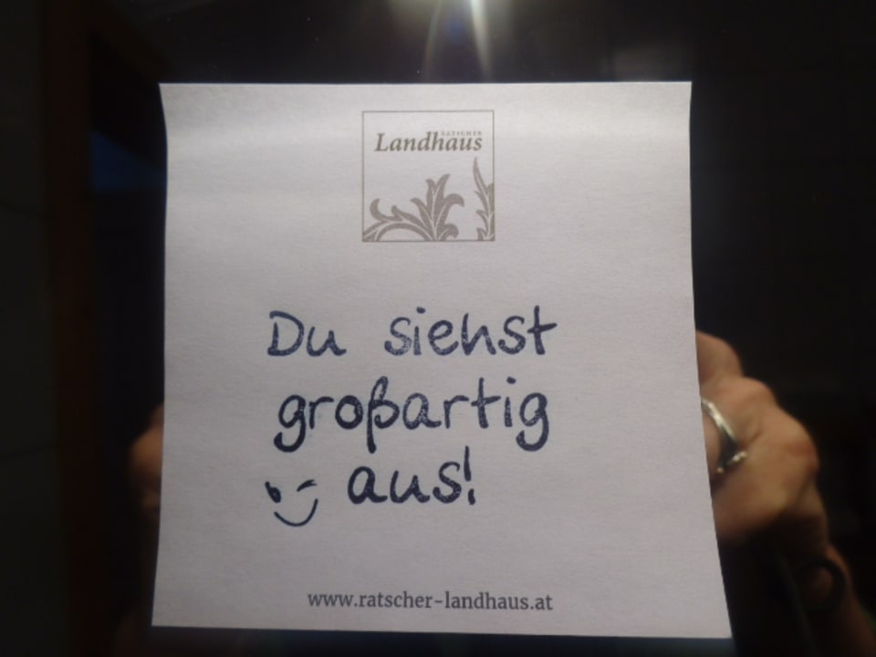 Jeden Tag am Badezimmerspiegel ein neuer Spruch Ratscher Landhaus