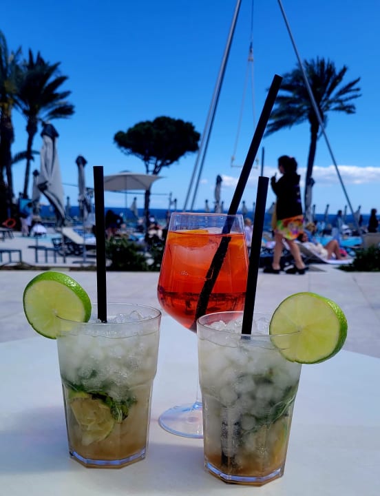 Gastro The Ibiza Twiins