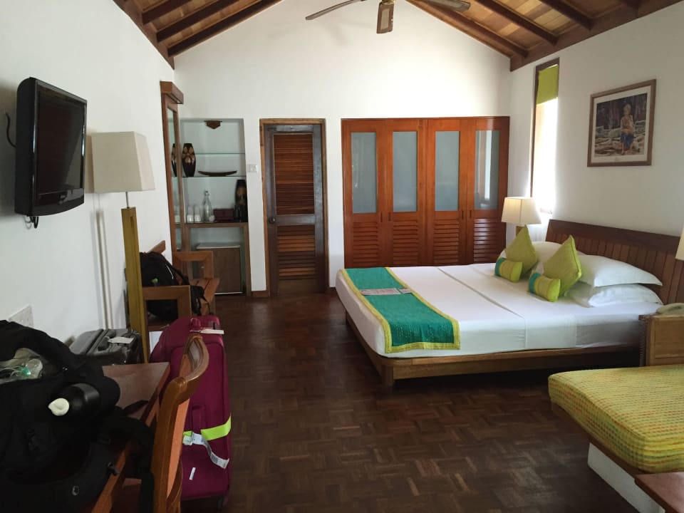 Deluxe Bungalow  NH Collection Maldives Reethi Resort