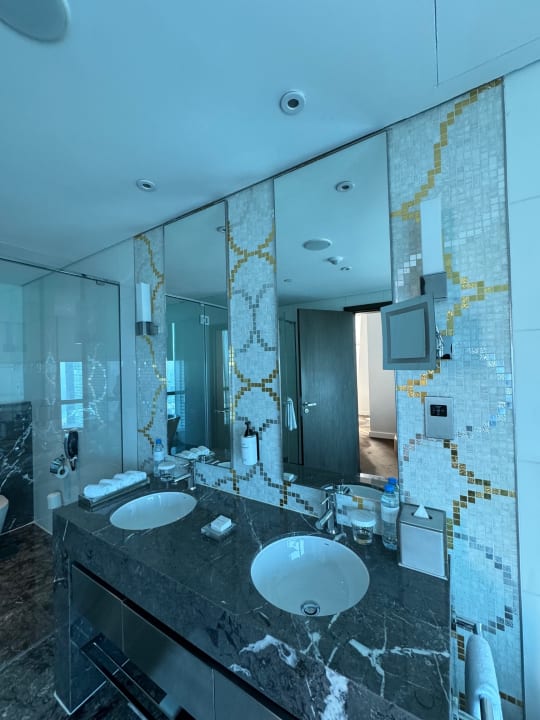 Zimmer Conrad Abu Dhabi Etihad Towers