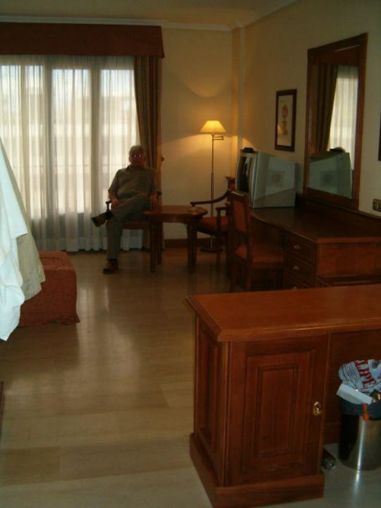 Widok ogolny pokoju Hotel Zentral Center - Adults only