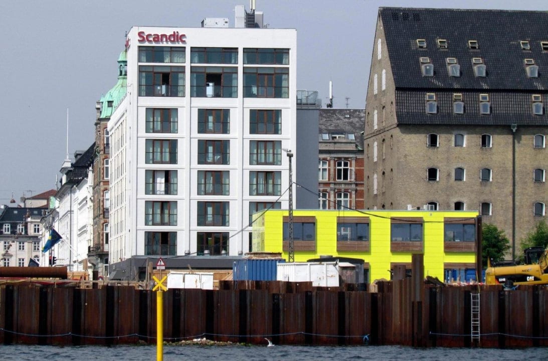 Canal view Hotel Scandic Front
