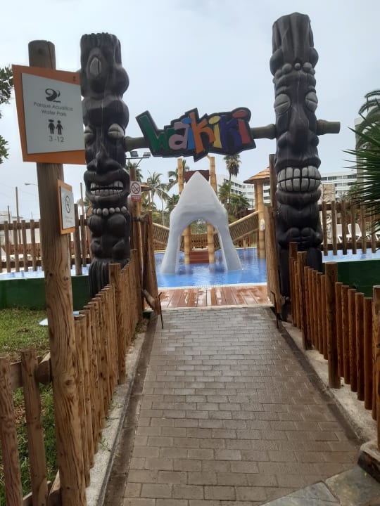 Pool Servatur Waikiki