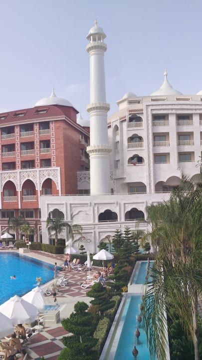 Außenansicht Royal Taj Mahal Hotel