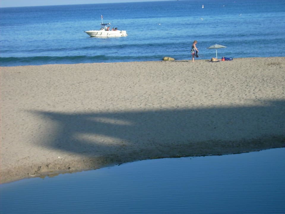 Strand beim Hotel Universal Hotel Castell Royal