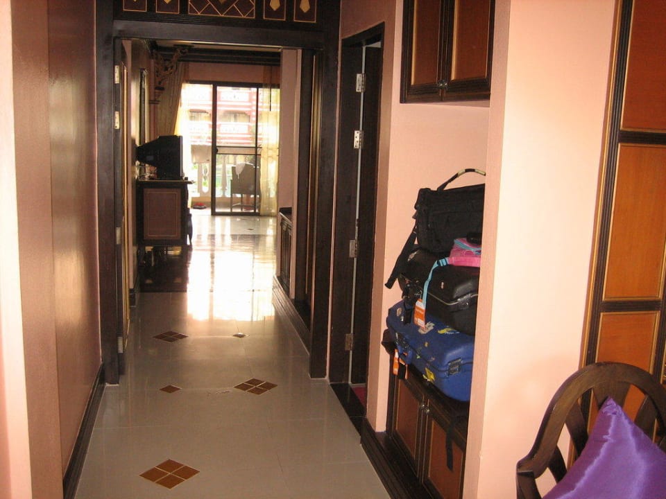Flur vom Vorzimmer zum Schlafzimmer Aonang Ayodhaya Beach Resort & Spa