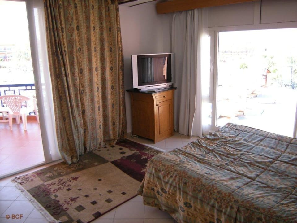 Schlafzimmer  Pickalbatros Royal Moderna Resort-Sharm El Sheikh
