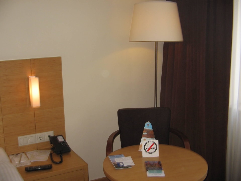 Lese-Tisch-Ecke Best Western Plus The President Hotel