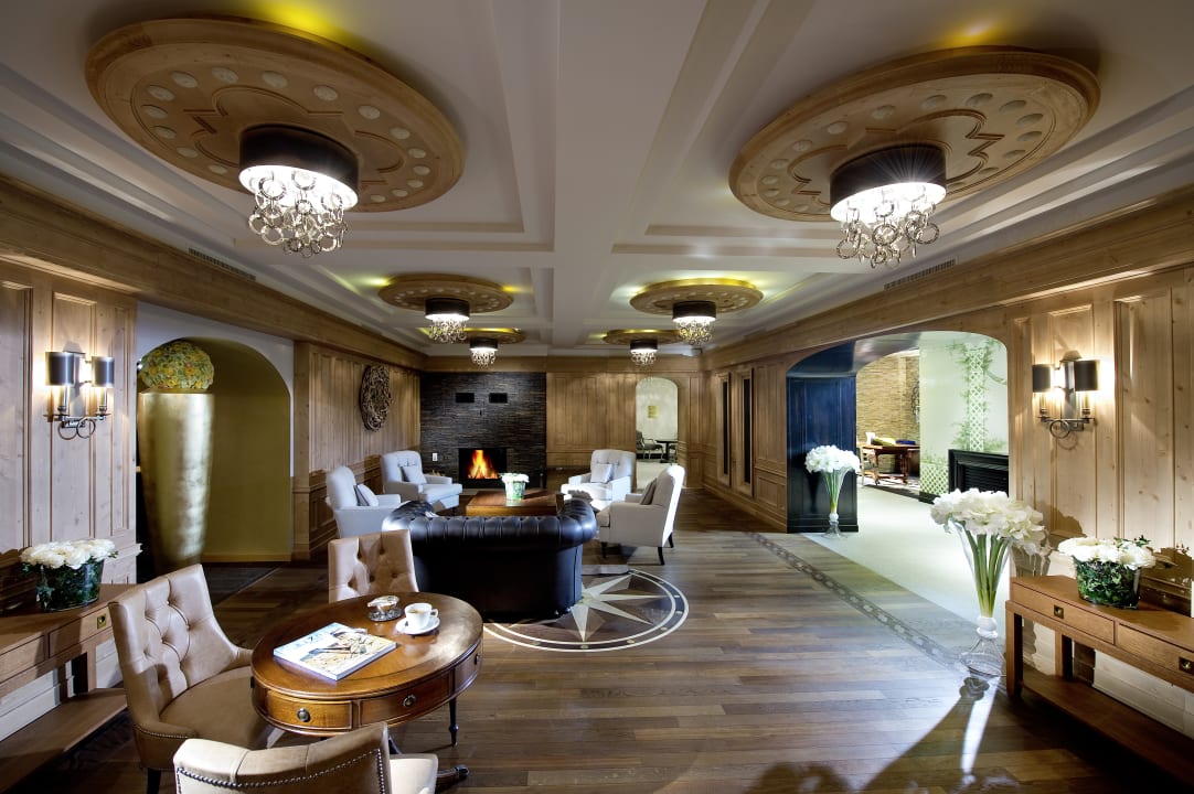 Lobby Hotel Rixos Flüela Davos