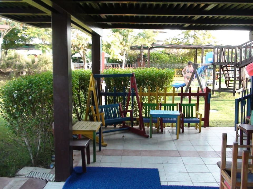Kids club terrace Sherwood Exclusive Lara