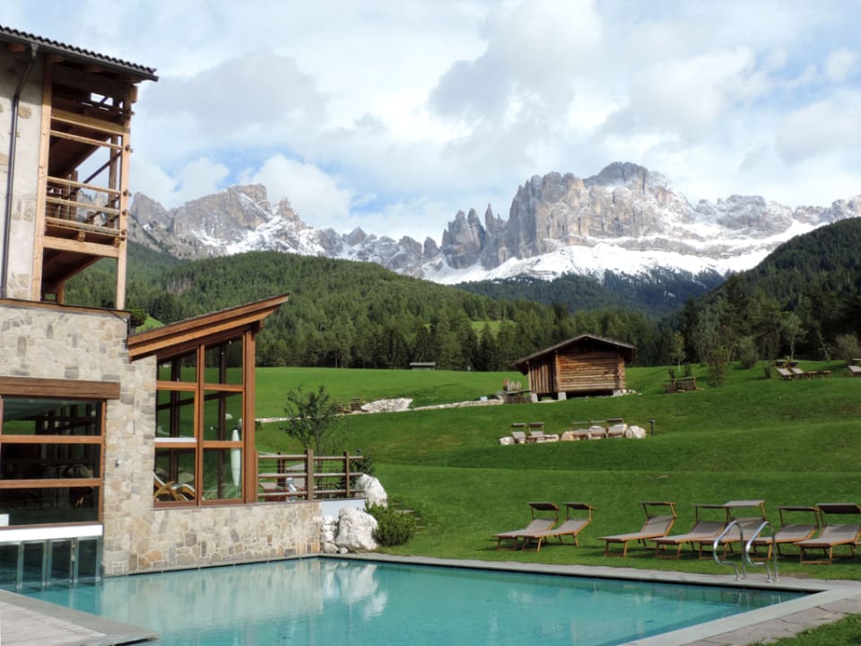 Pool Cyprianerhof Dolomit Resort