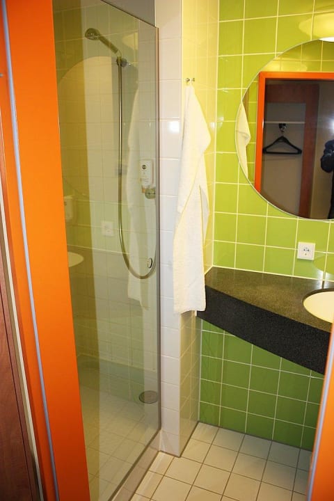 Badezimmer B&B Hotel Dortmund-Messe