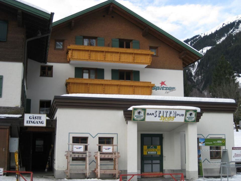 Spitzer´s Discoeingang Aparthotel Spitzer