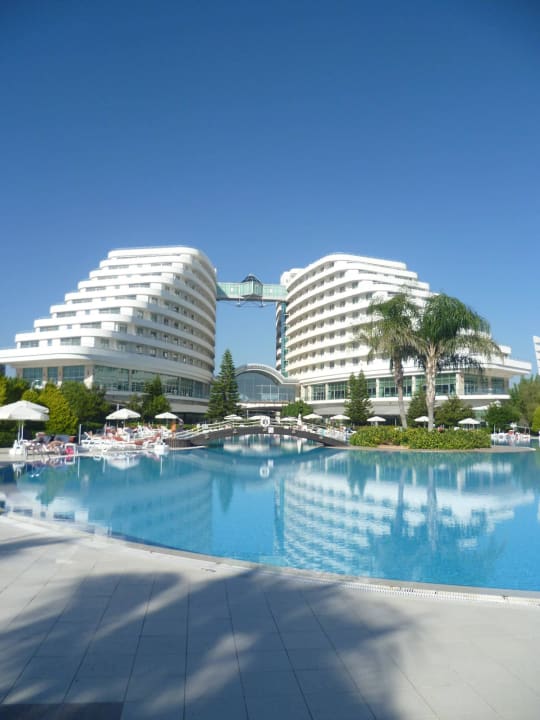 Blick vom Pool Hotel Miracle Resort