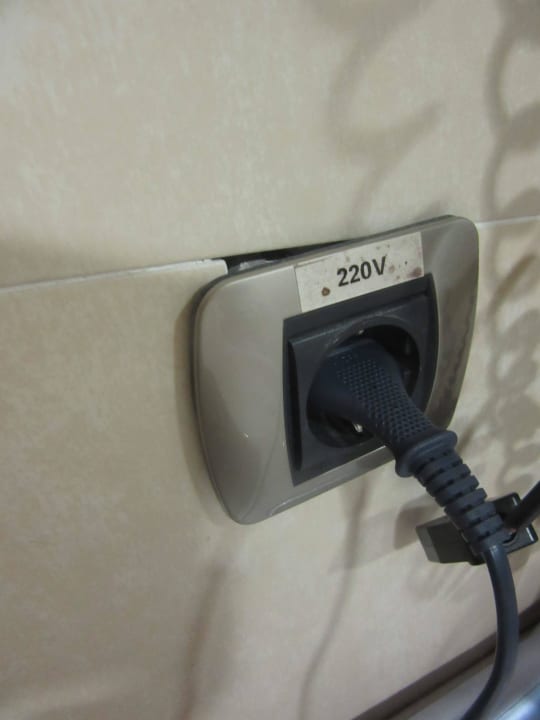 Steckdose Bad Occidental Roca Negra