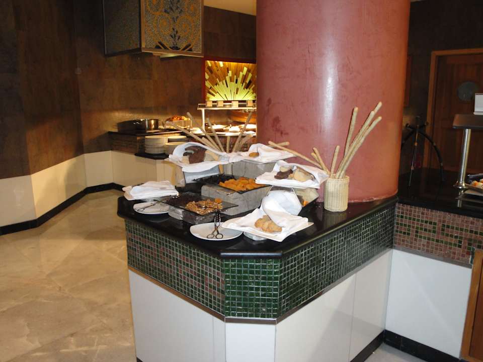 Auswahl am Buffetrestaurant JOIA Paraiso by Iberostar