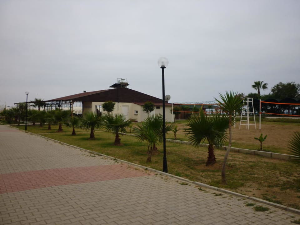 Weg zum Strand Solivia Hotel