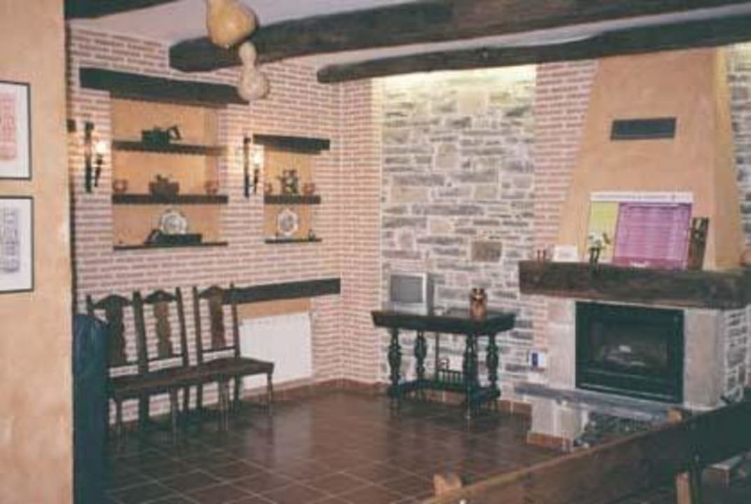 Vista parcial recepción Hostal El Horno