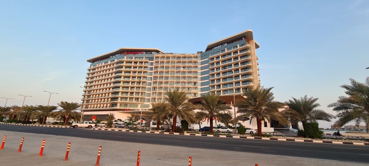 Außenansicht Hampton by Hilton Marjan Island