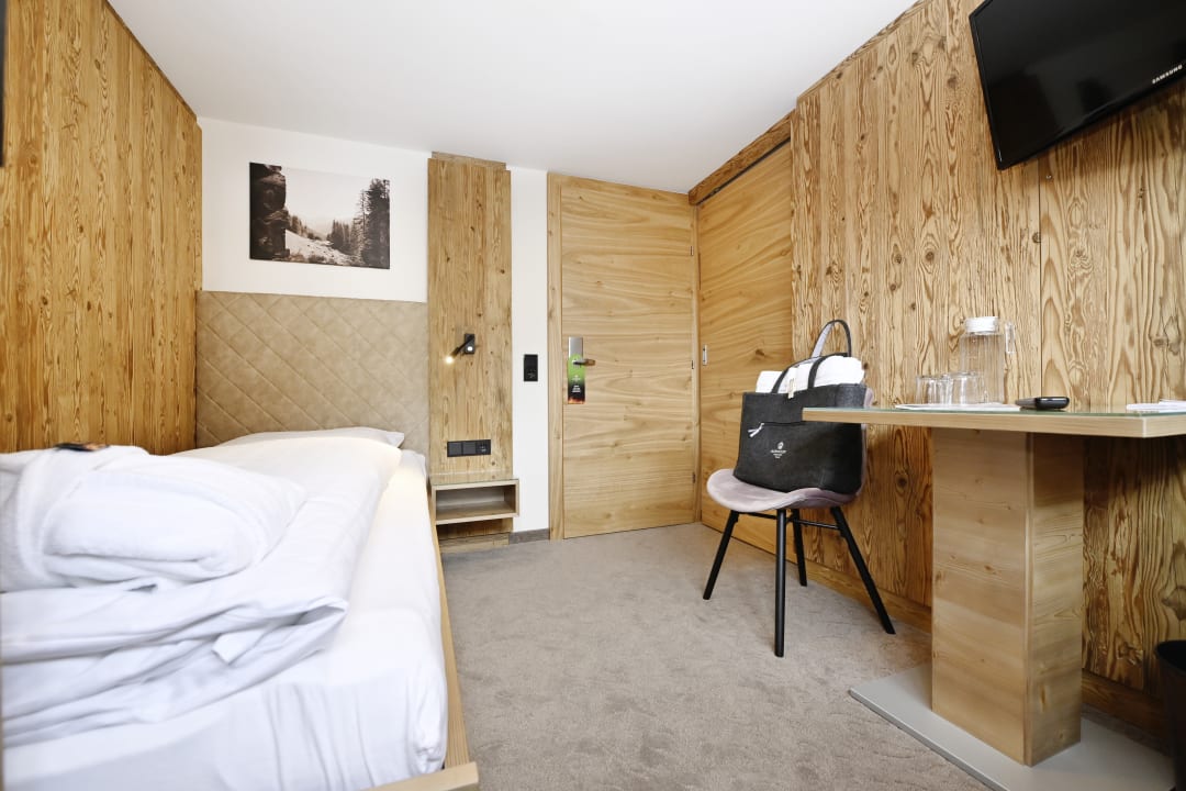 Zimmer Hotel Alpenfeuer Montafon