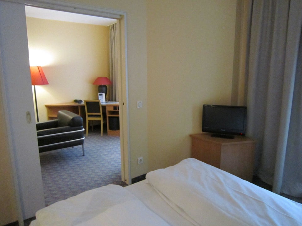 Blick aus Schlafzimmer Hotel NH Dortmund