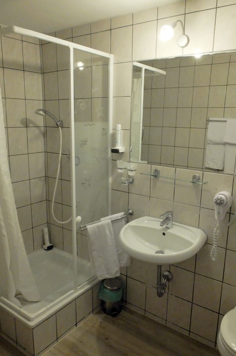 Bad im EG Augsburger Hof