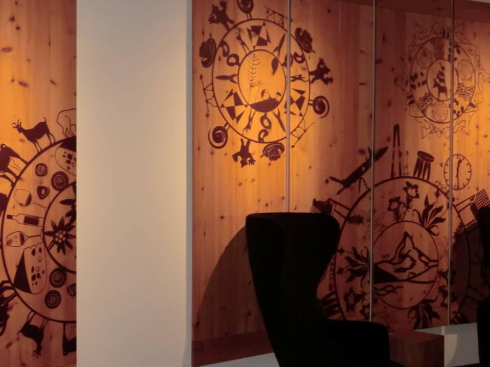 Wandverkleidung in der Lobby Dorint Hotel Bremen