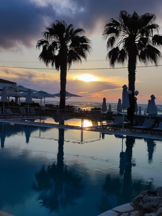 Ausblick Acharavi Beach Hotel