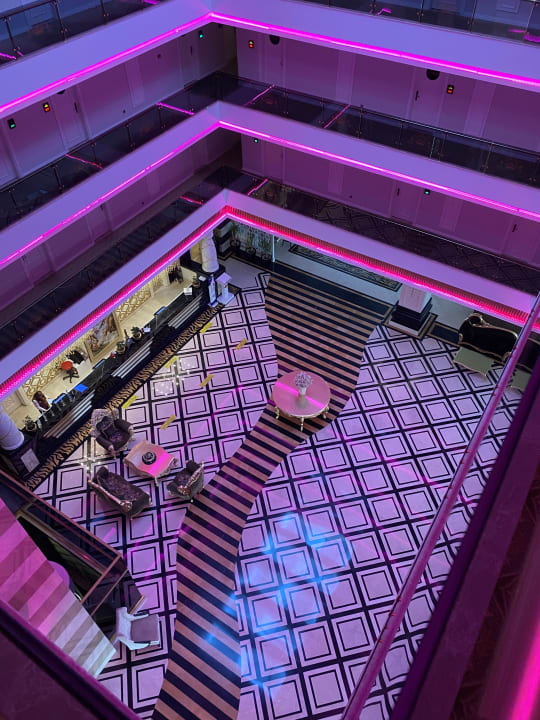 Lobby Mary Hotel Side