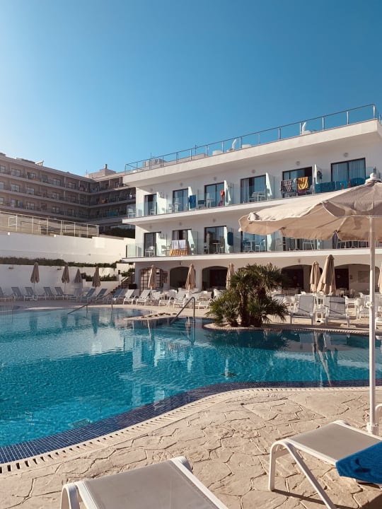 Pool HSM Regana - Adults Only