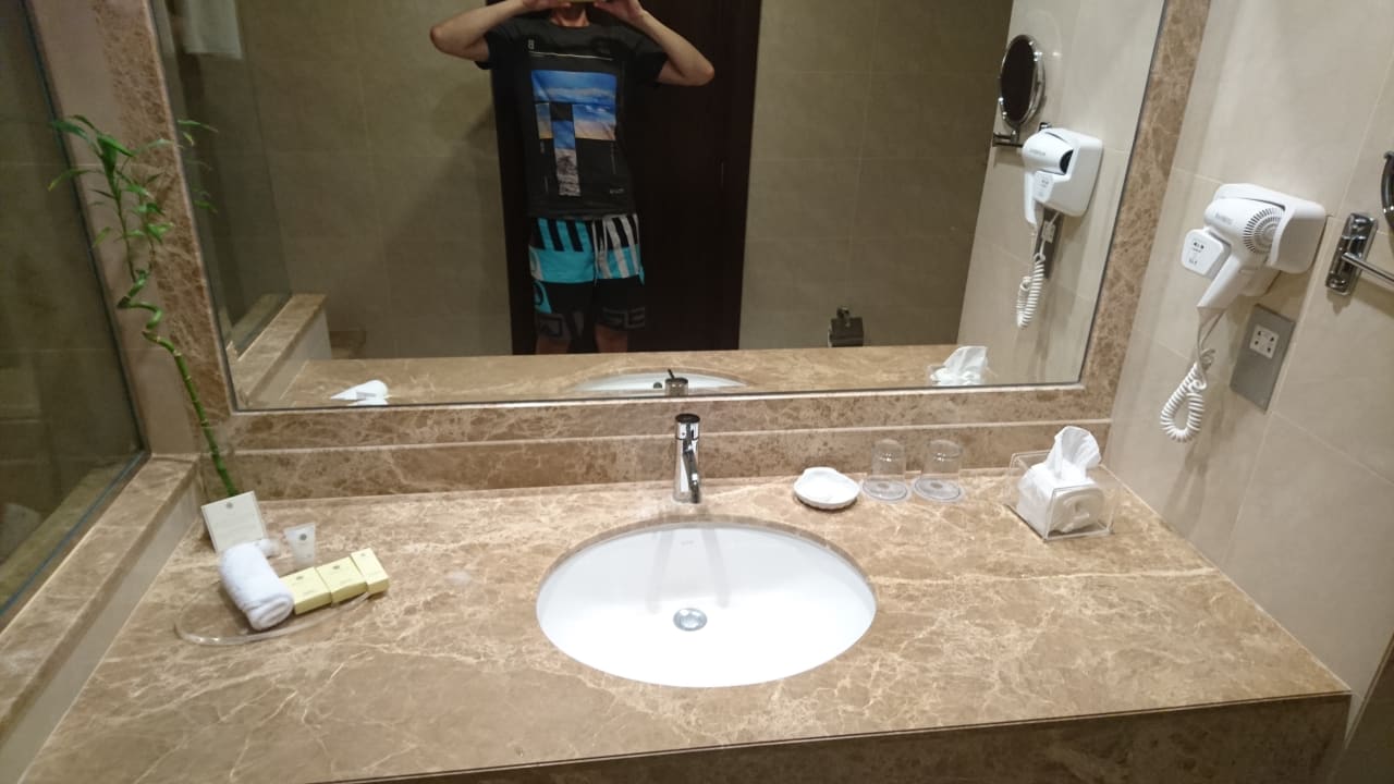 Zimmer Miramar Al Aqah Beach Resort