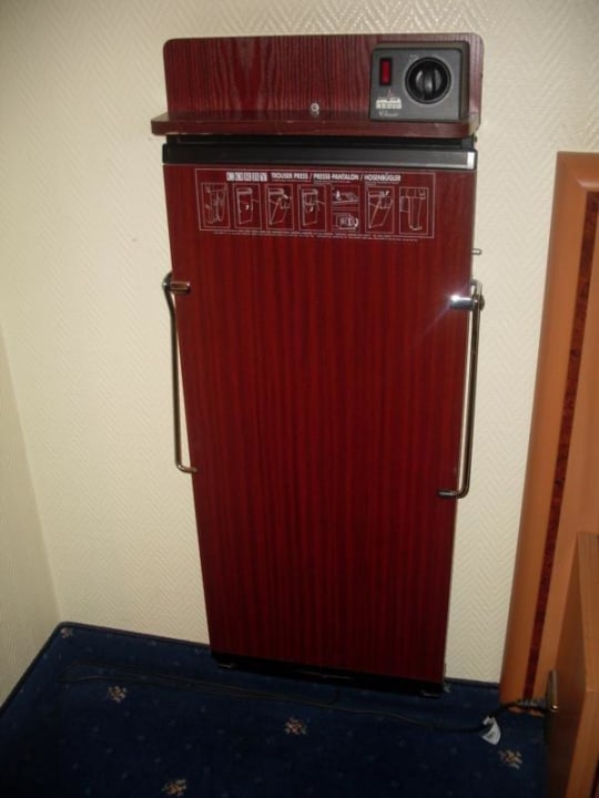 Hosenbügler Leonardo Hotel Düsseldorf Airport - Ratingen