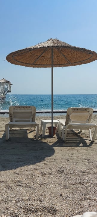 Strand Aria Resort & Spa