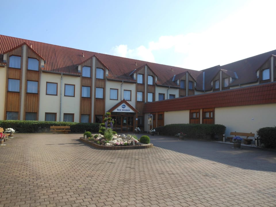 Außenansicht Best Western Hotel Erfurt-Apfelstädt
