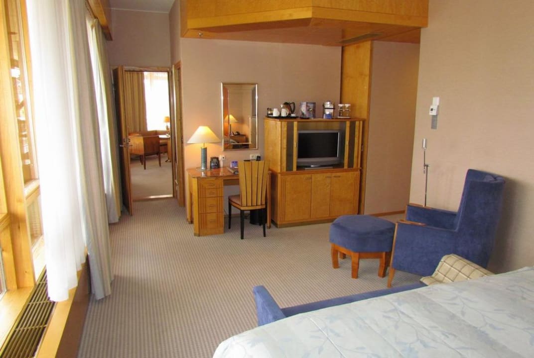 Bedroom of Presidential suite Hilton Helsinki Strand