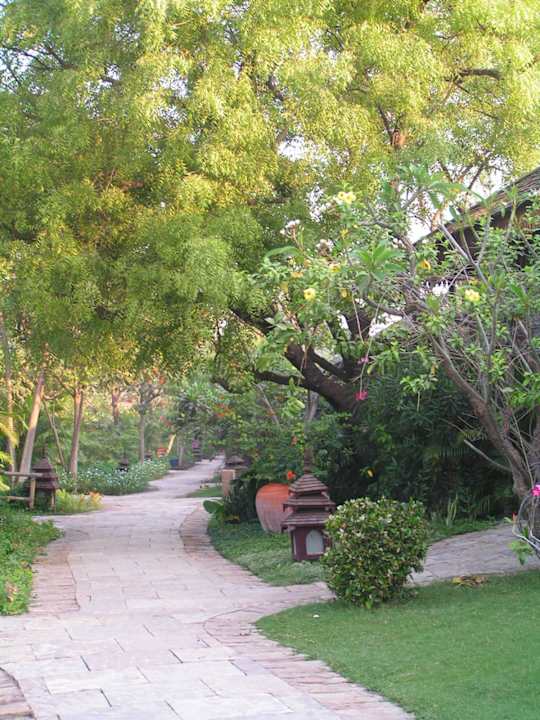 A place in heaven Hotel Tharabar Gate