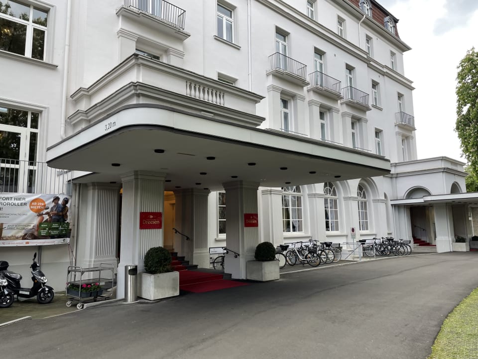 Außenansicht Rheinhotel Dresen