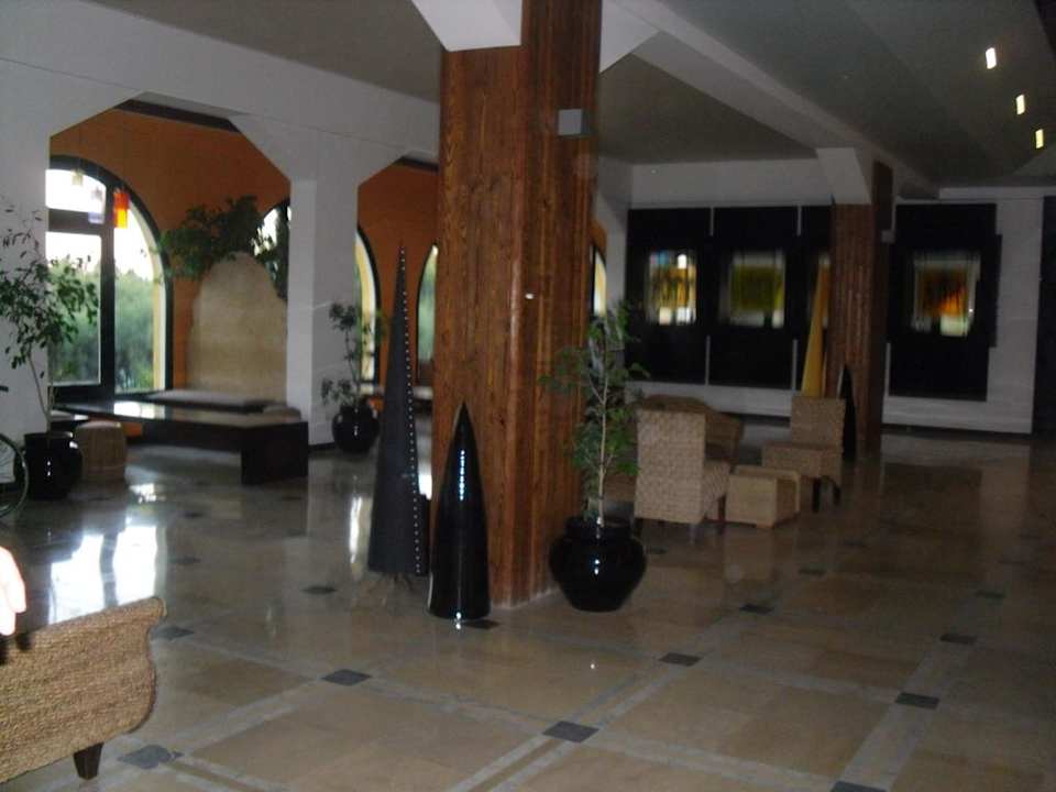 Lobby Hawai Beach Club