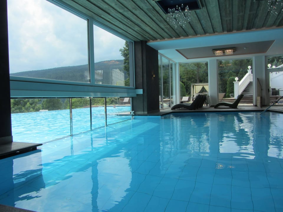 Im Hallenbad Parkhotel Holzerhof