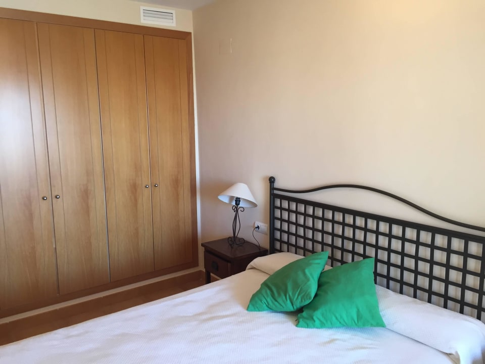 Schlafzimmer Apartments Serviden Aquamarina