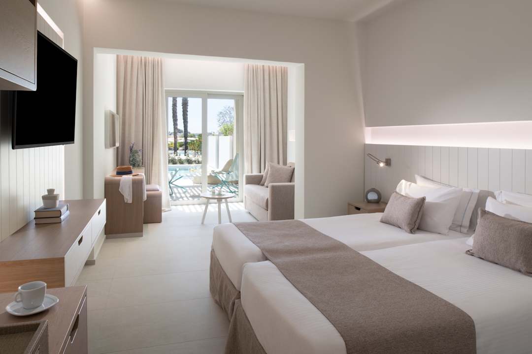 Zimmer Neptune Luxury Resort