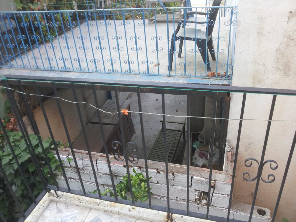 Aussicht vom balkon Hotel Truva