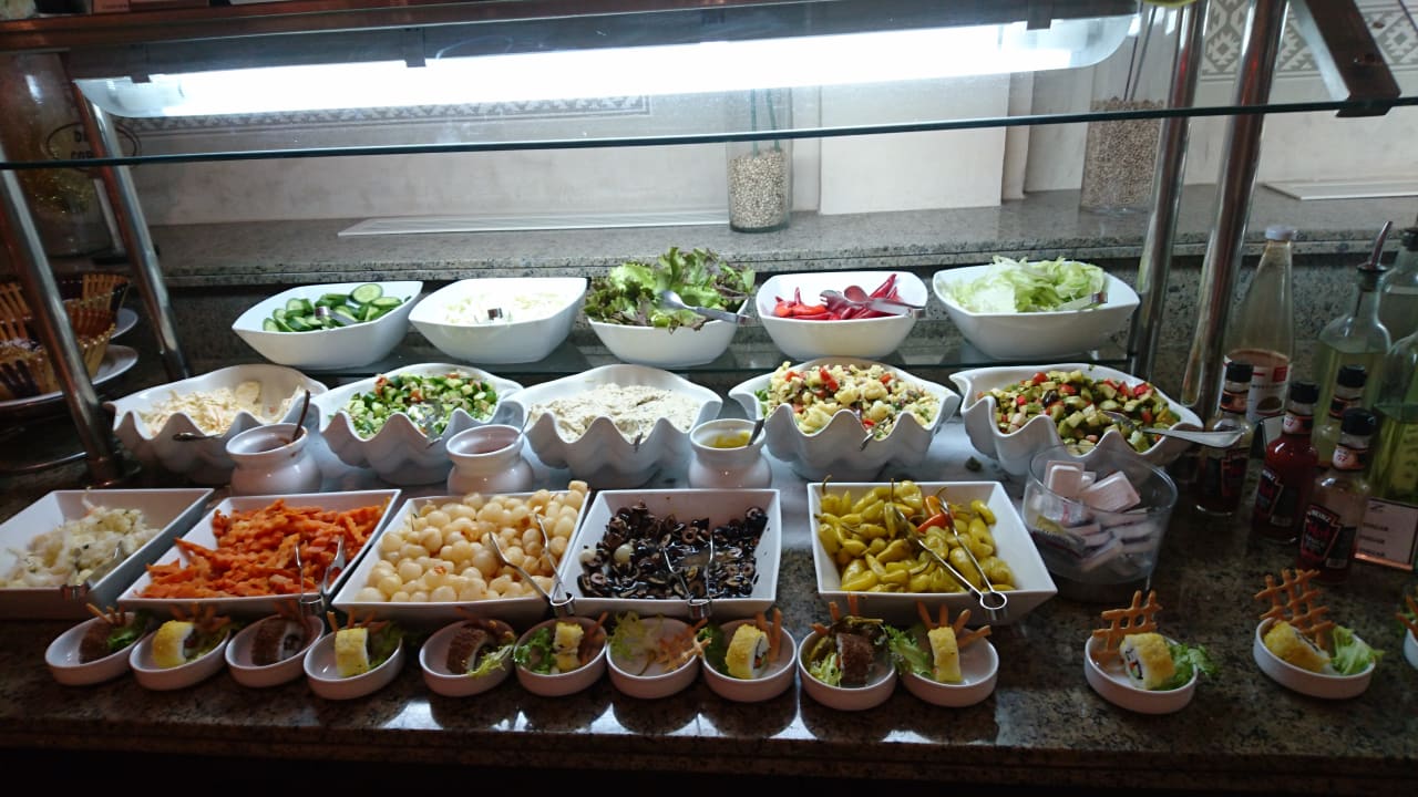 Das ist nur ein kleiner Teil vom Buffet. tolles Essen Jaz Makadi Oasis Resort